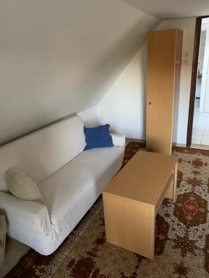 Whitehouse Alsoors Aparthotel Exteriör bild
